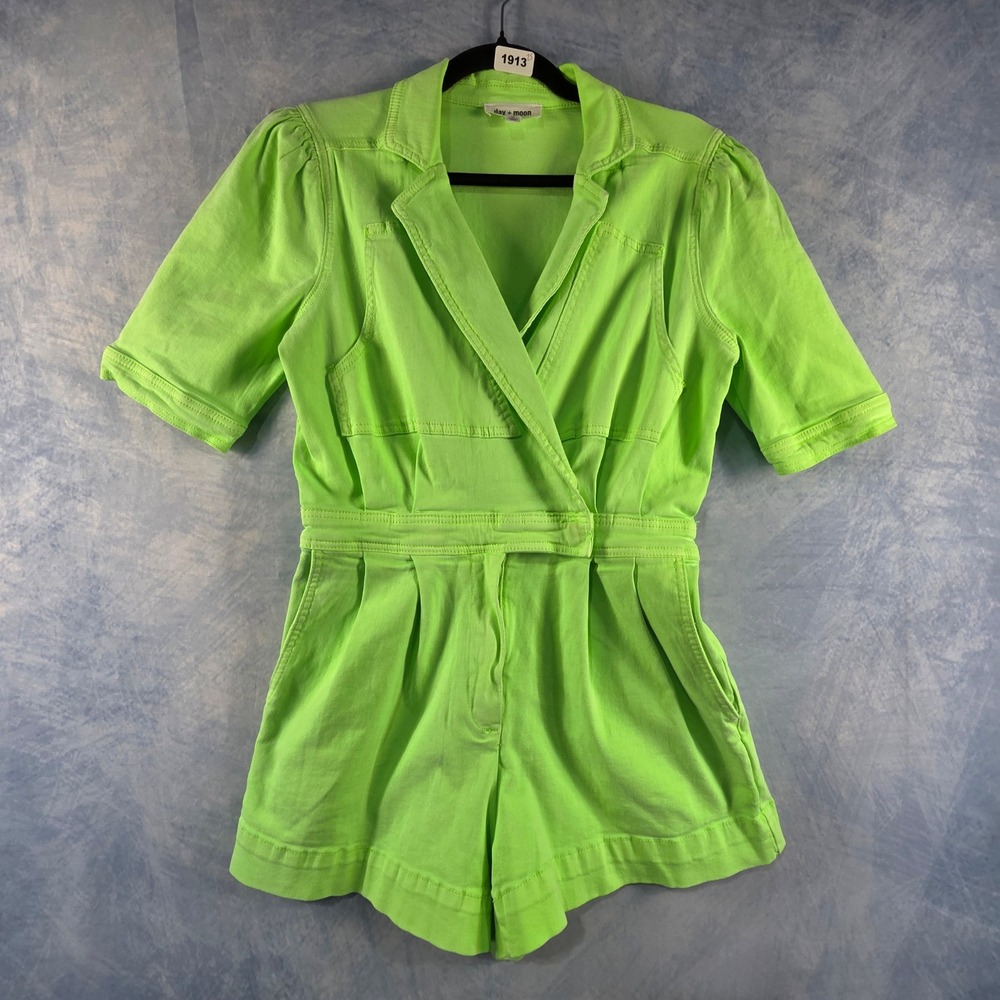 Day + Moon Neon Lime Green Wrap Front Utility Romper Short Sleeve Size M